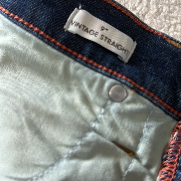 J Crew 9” Vintage Straight Jean EUC - Picture 3 of 5